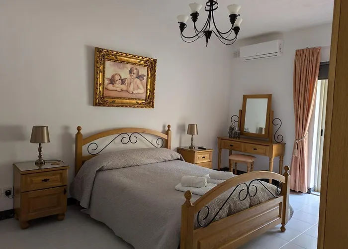 Unique Mellieha Views, Sea Breeze