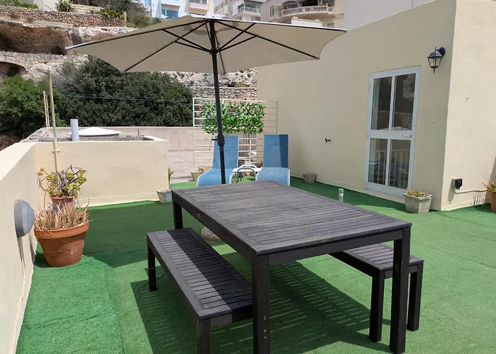 Unique Mellieha Views, Sea Breeze